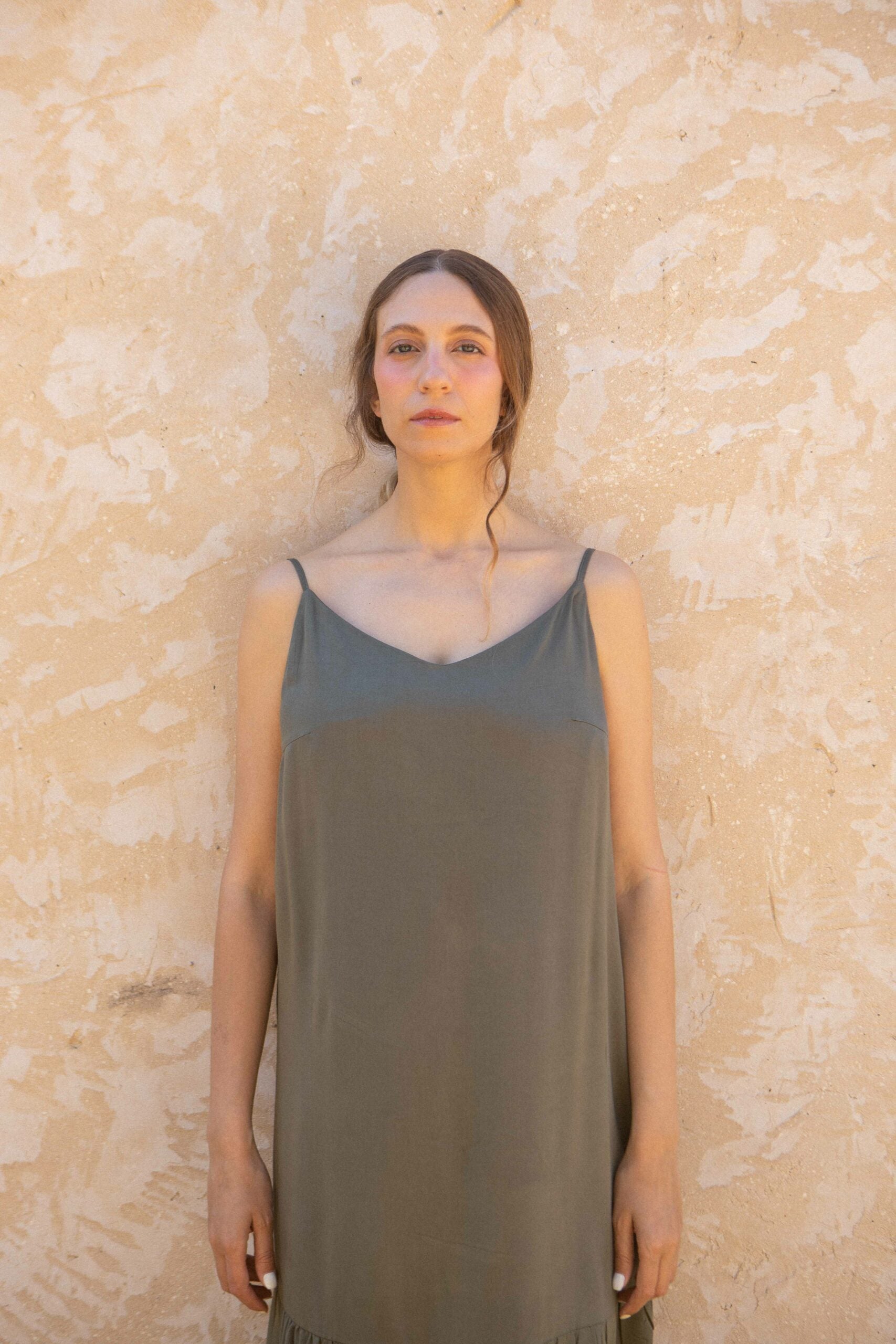 Robe bretelles trapeze viscose col V