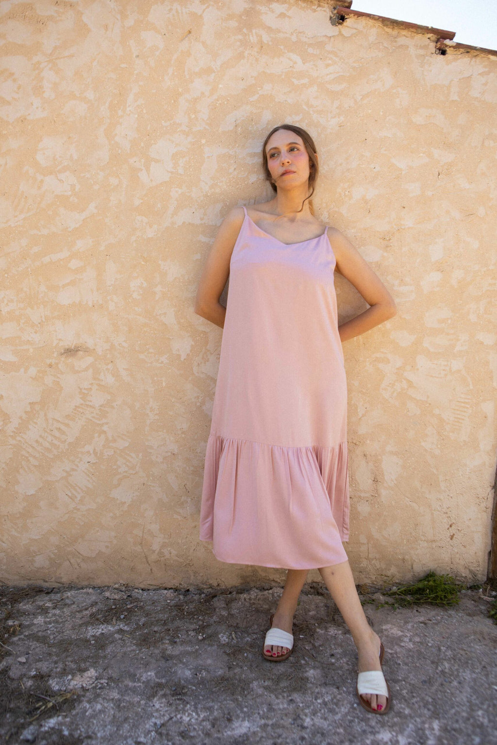 Robe bretelles trapeze viscose col V