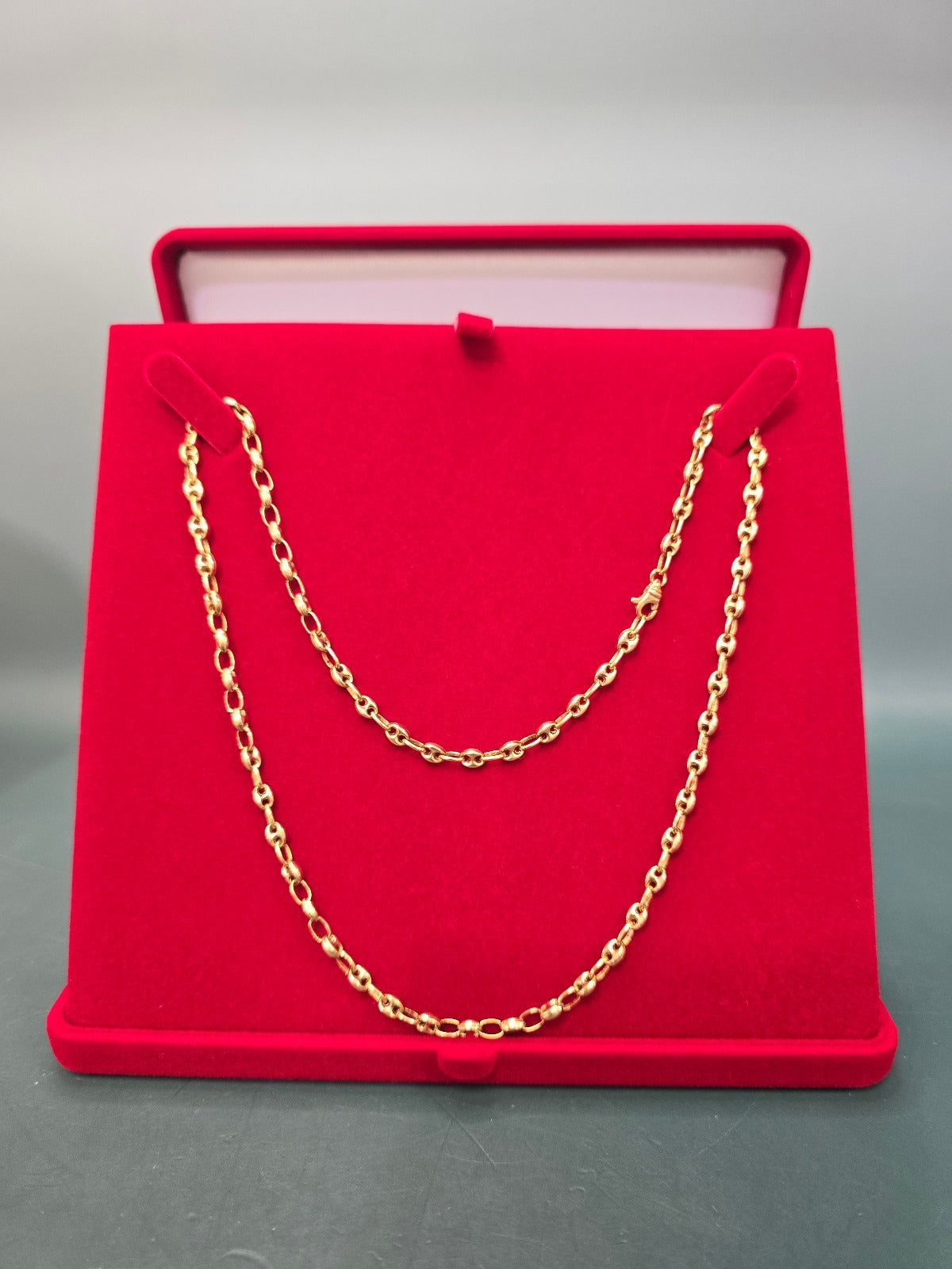 Chaine grains de café or jaune 750/1000 ( 18 carats )
