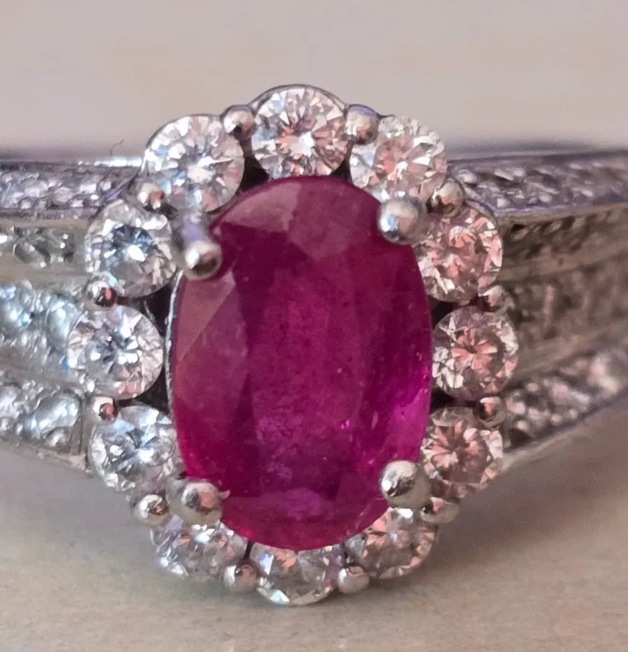 ANCIEN BAGUE PLATINE 950% RUBIS ET DAMANTS