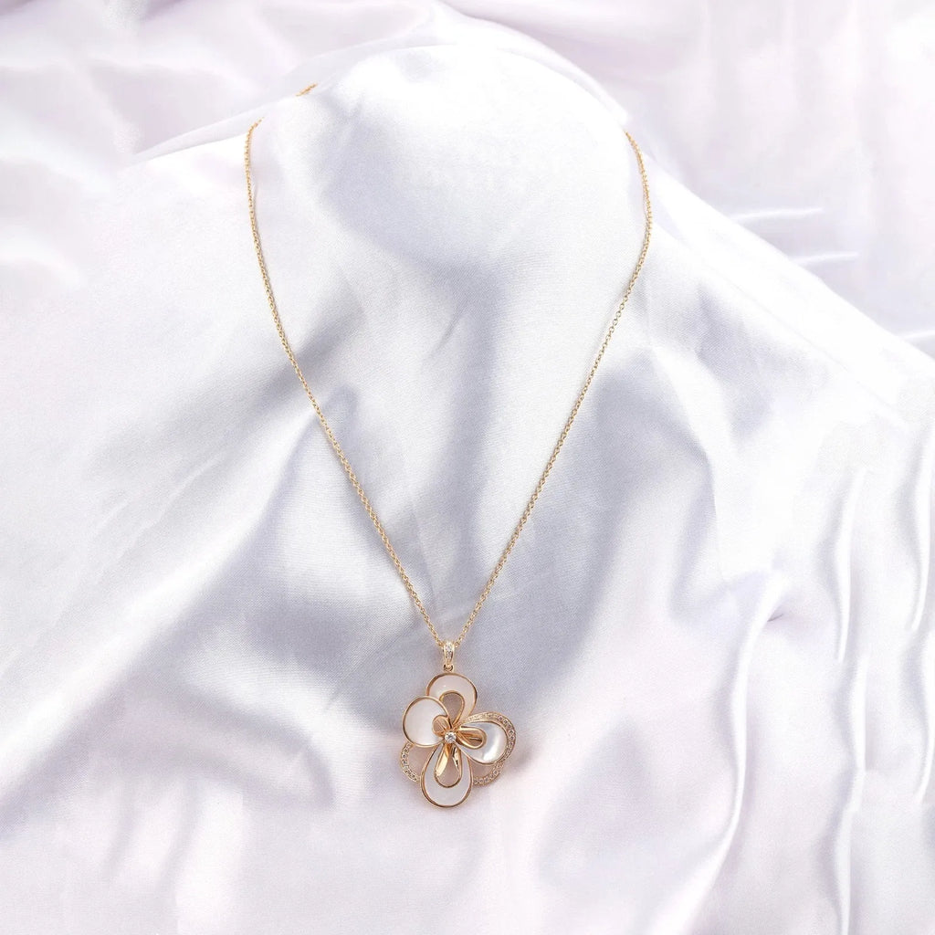 Pendentif Chaîne En Diamant SI/H De 5,51 CT En Nacre, Neuf En Or Jaune 18k