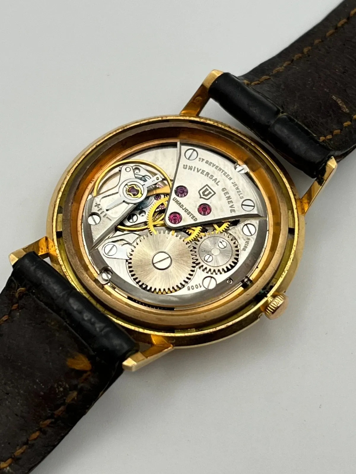 Universal Genève - Calatrava Or jaune 18k - Calibre 1005 - Montre vintage mécani
