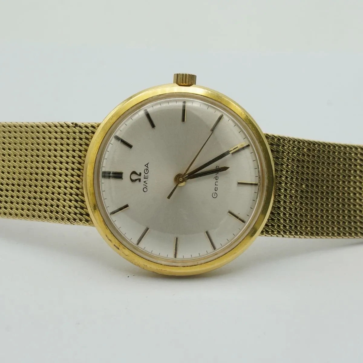 OMEGA Geneve Remontage Manuel Montre Hommes 35MM 14K 585 or Jaune OM388 66 Gr