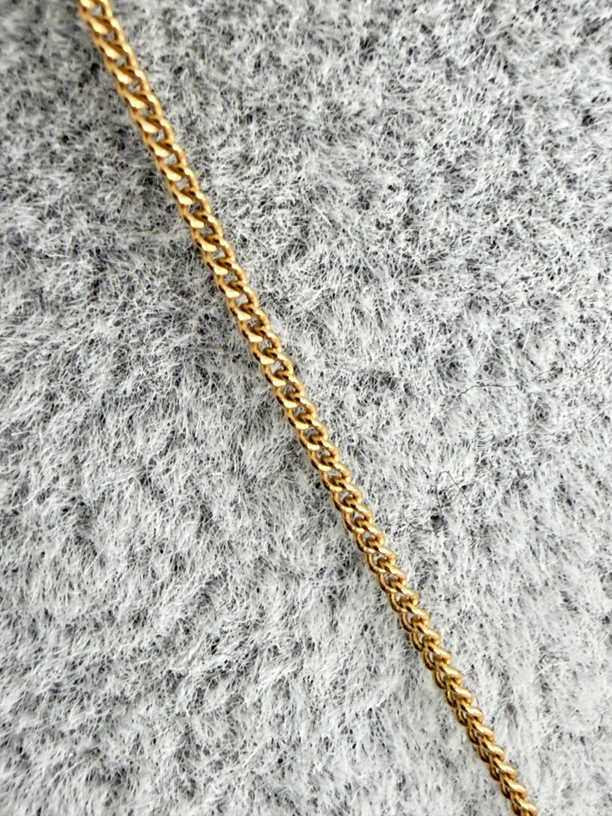 Collier en or massif 18 carats avec pierre bordeaux - 40 cm