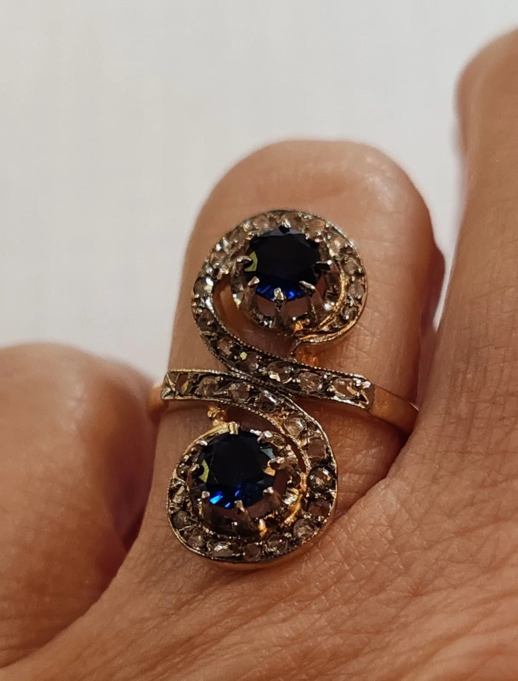 Bague toi et moi ancienne or 18 carats saphirs et diamants taille ancienne