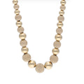 COLLIER VINTAGE EN OR JAUNE 18 CARATS (750) – PERLES SATINÉES ET BRILLANTES – 45 CM – 13 GRAMMES