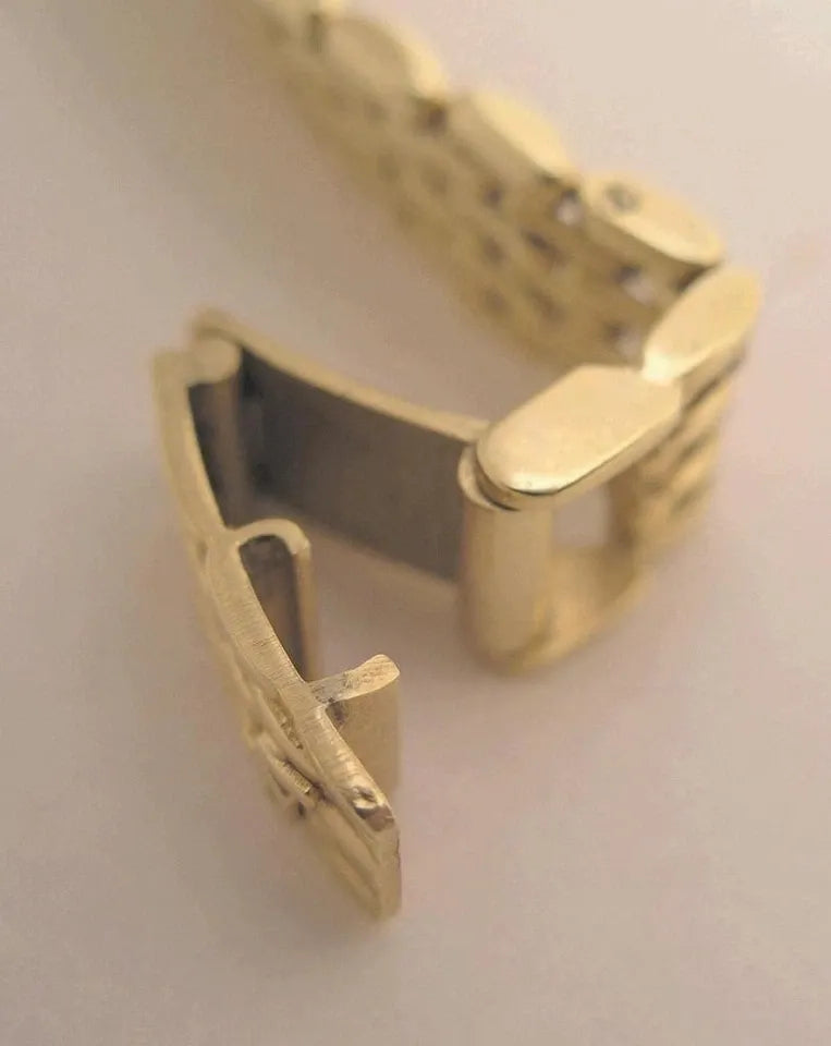 Ultra Rare Montre Femme Lucien Piccard Nacre Or 14 K Diamant avec Boîte+