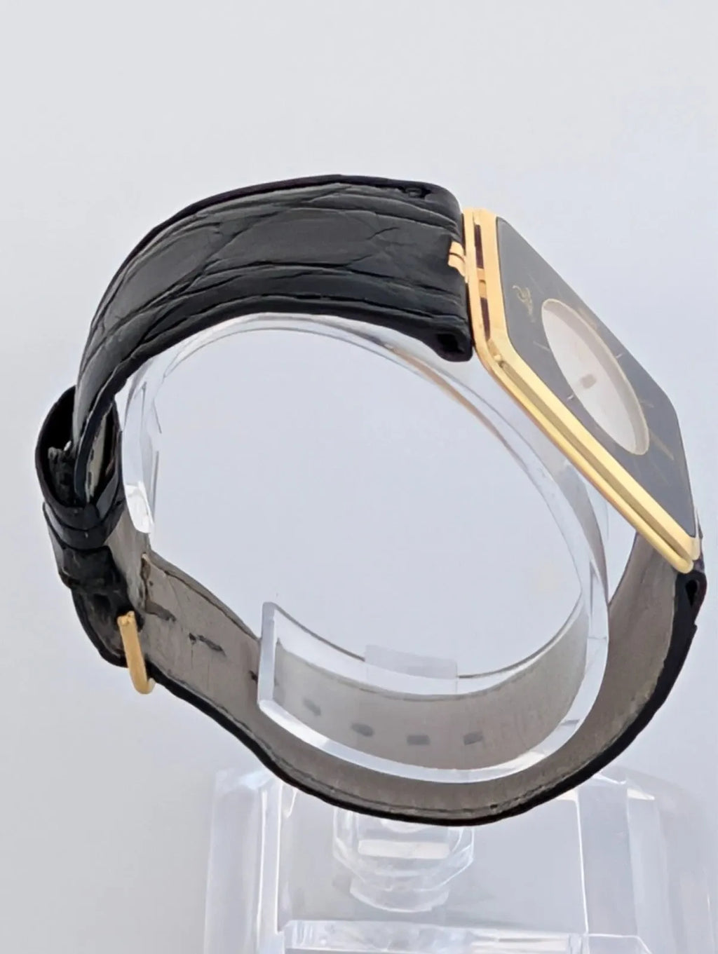 RARE MONTRE OMEGA LA MAGIQUE SCARFACE OR JAUNE 18 CARATS QUARTZ 191.8523-