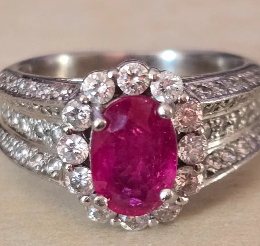 ANCIEN BAGUE PLATINE 950% RUBIS ET DAMANTS
