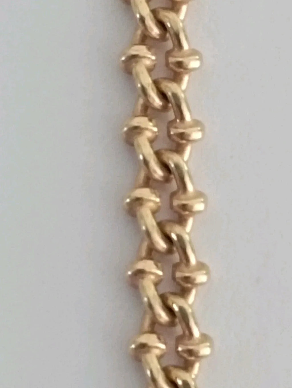 Collier/chaîne en or 18 carats 22,40 grammes