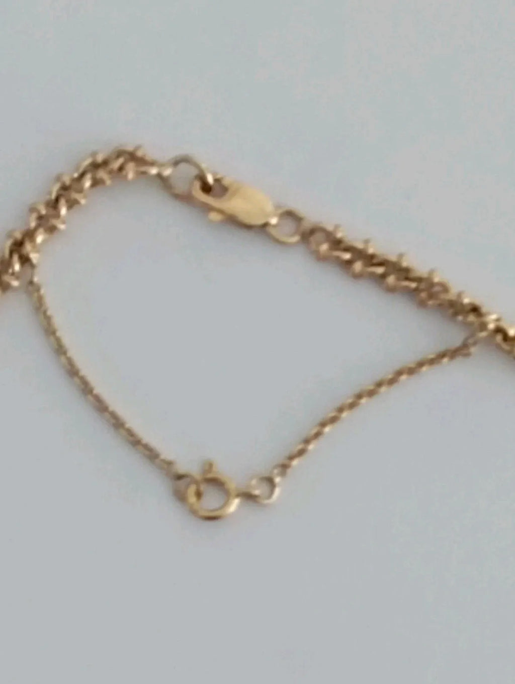 Collier/chaîne en or 18 carats 22,40 grammes