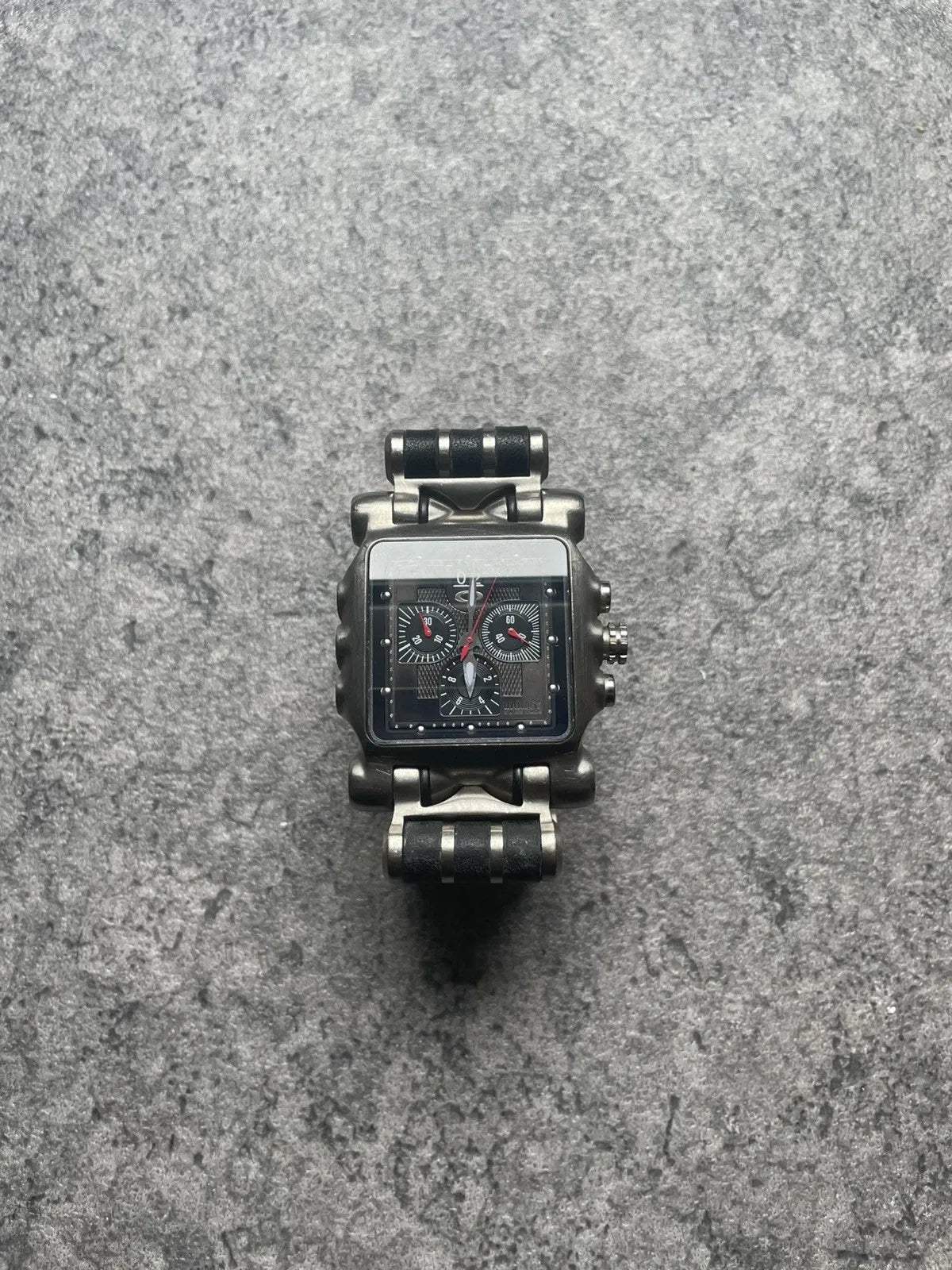 Oakley Minute Machine Time Tank Titanium 2000s vintage cyber y2k avant garde