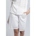 Bermuda en broderie anglaise