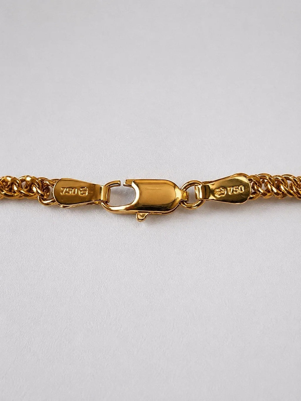 COLLIER BICOLORE OR 18 CARATS - 15,7 GR - 49 CM