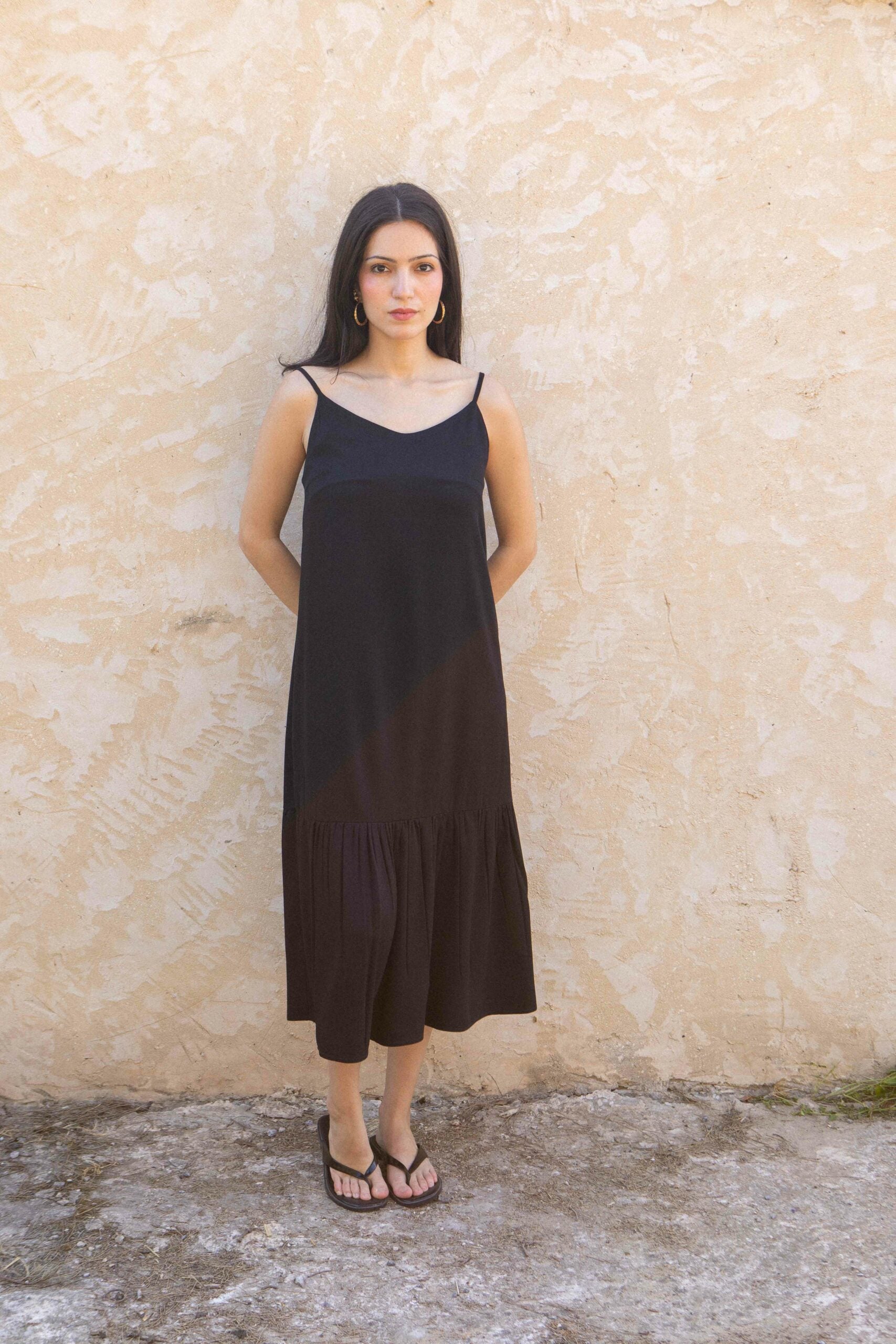 Robe bretelles trapeze viscose col V