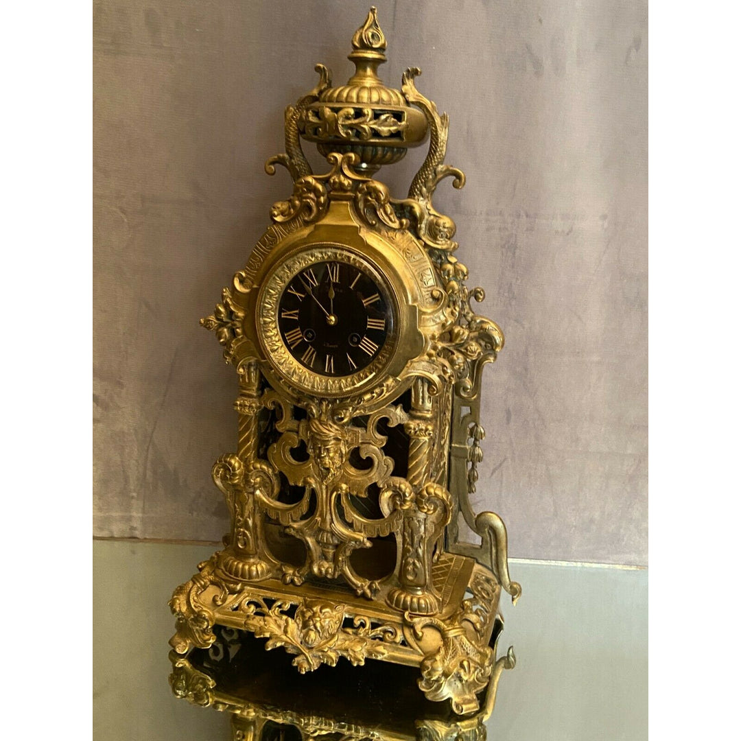 Magnifique pendule en bronze XIXème siècle